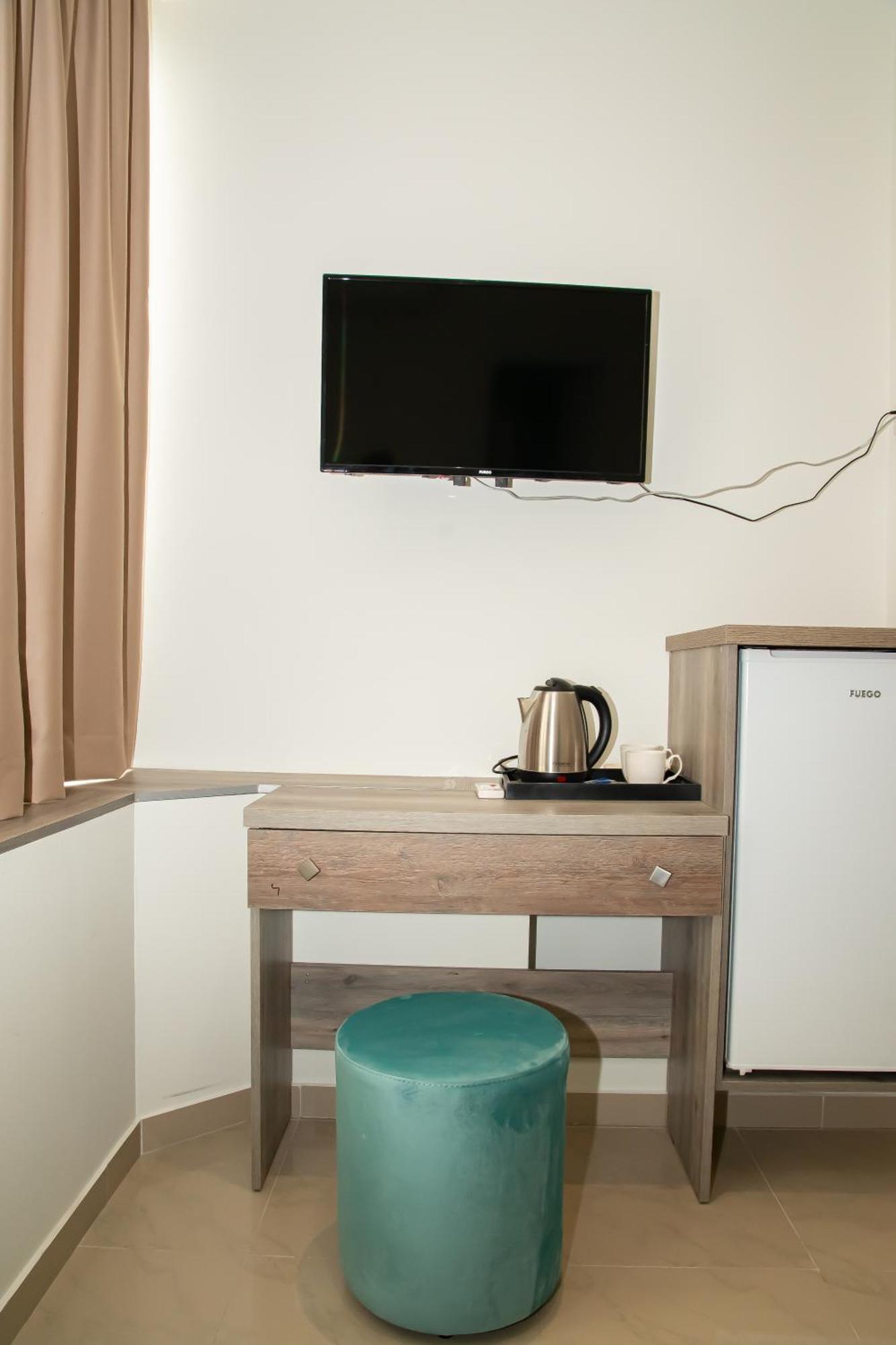 Alv Rent Rooms Vlore Exterior photo